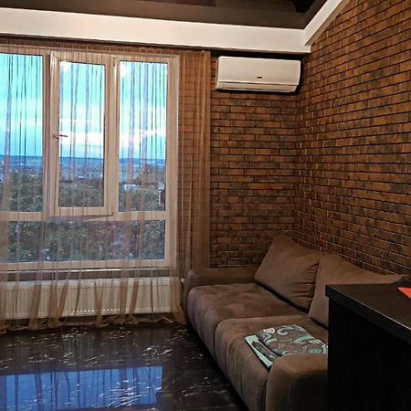 В Стиле Loft 2Ухэтажная Квартира. Lägenhet Charkiv Exteriör bild