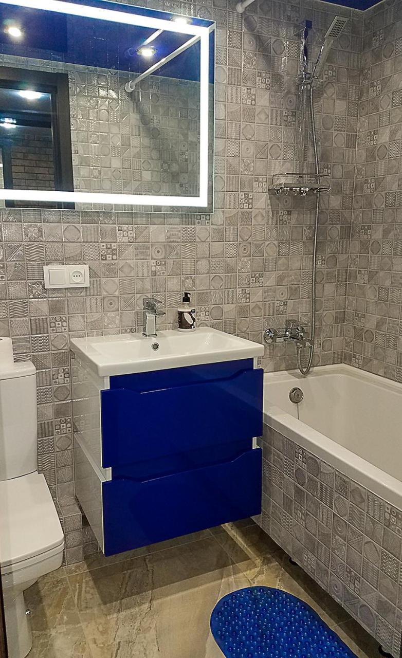 В Стиле Loft 2Ухэтажная Квартира. Lägenhet Charkiv Exteriör bild