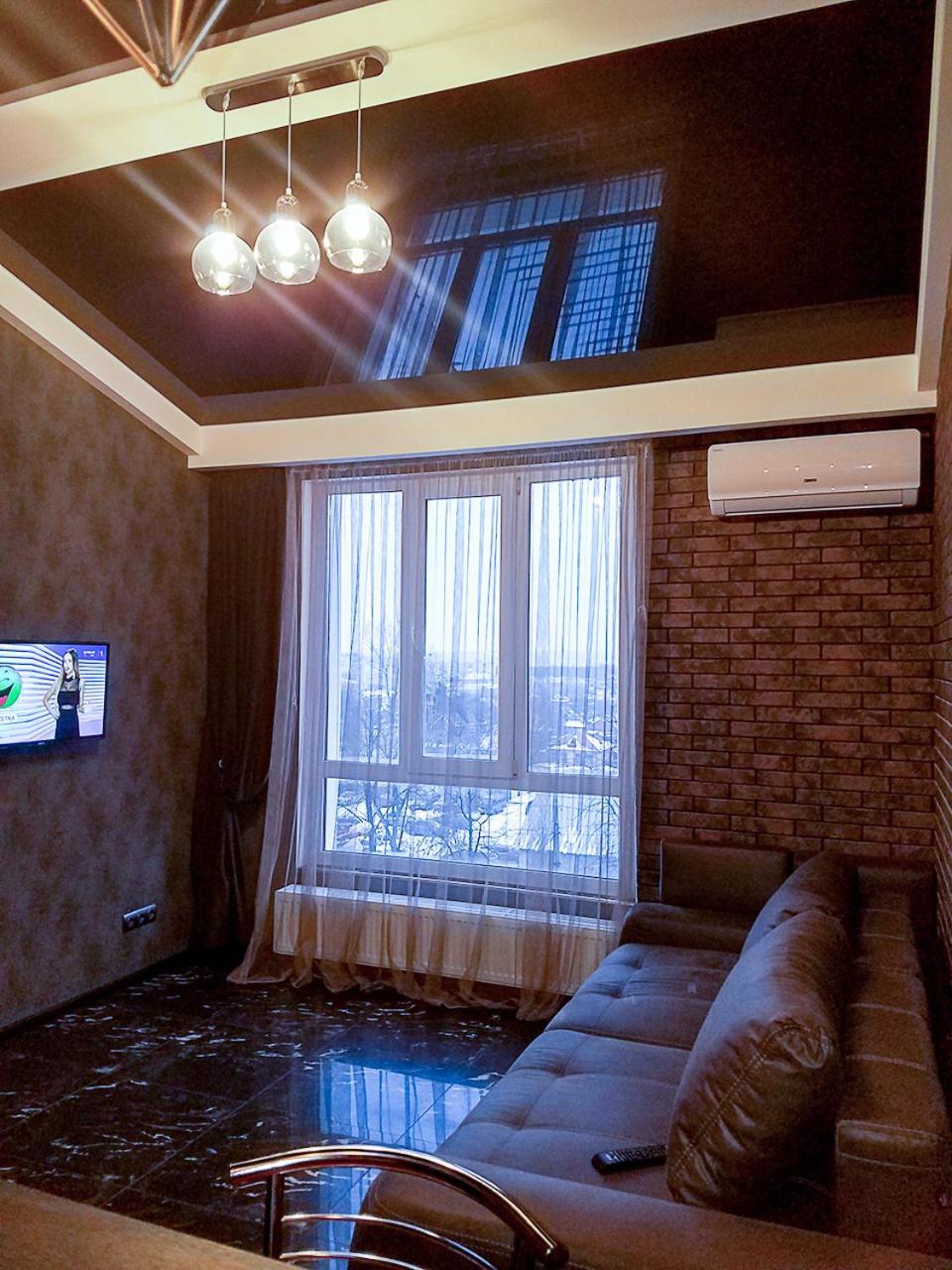 В Стиле Loft 2Ухэтажная Квартира. Lägenhet Charkiv Exteriör bild