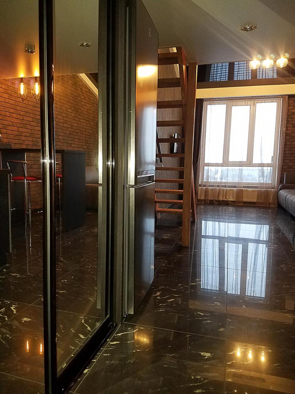 В Стиле Loft 2Ухэтажная Квартира. Lägenhet Charkiv Exteriör bild