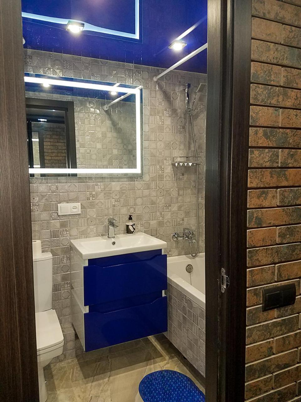 В Стиле Loft 2Ухэтажная Квартира. Lägenhet Charkiv Exteriör bild
